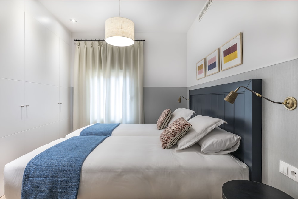 Premium Apartment, 3 Bedrooms photo 3