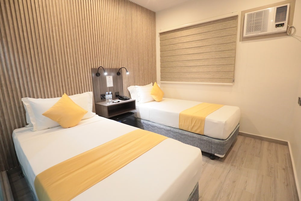 Superior Twin Room - Photo 4