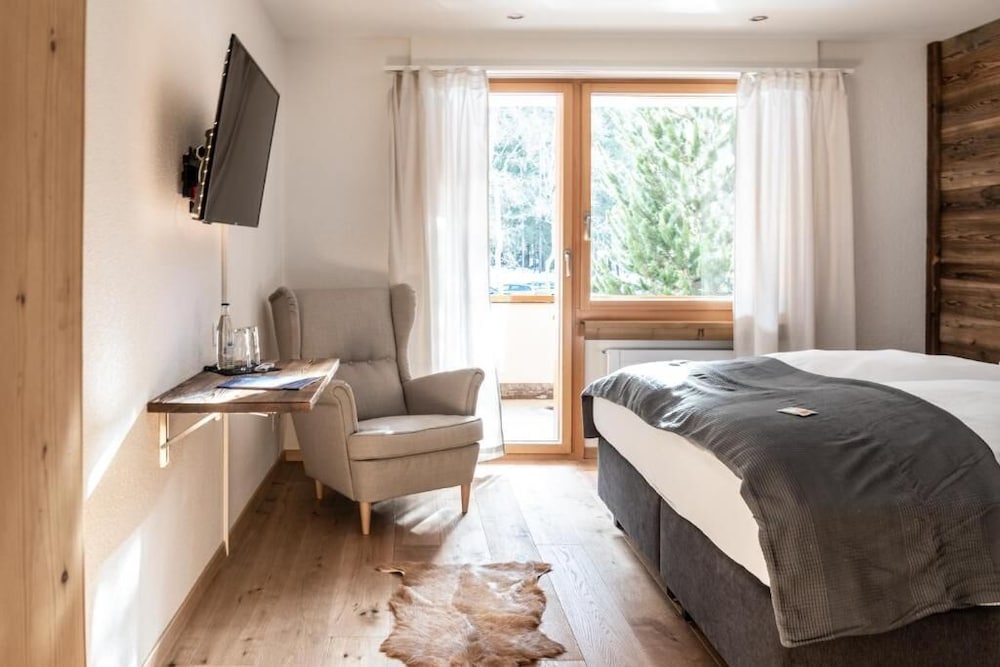 Premium Double Room, Balcony photo 3