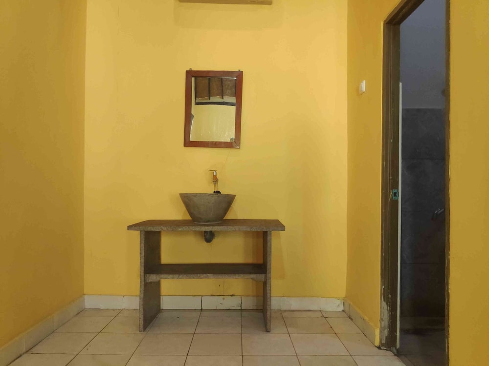 Double Room - Photo 5