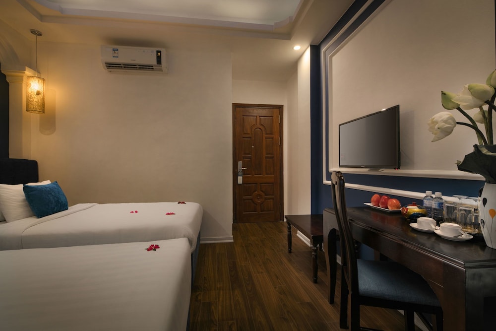 Superior Double or Twin Room, Accessible photo 2