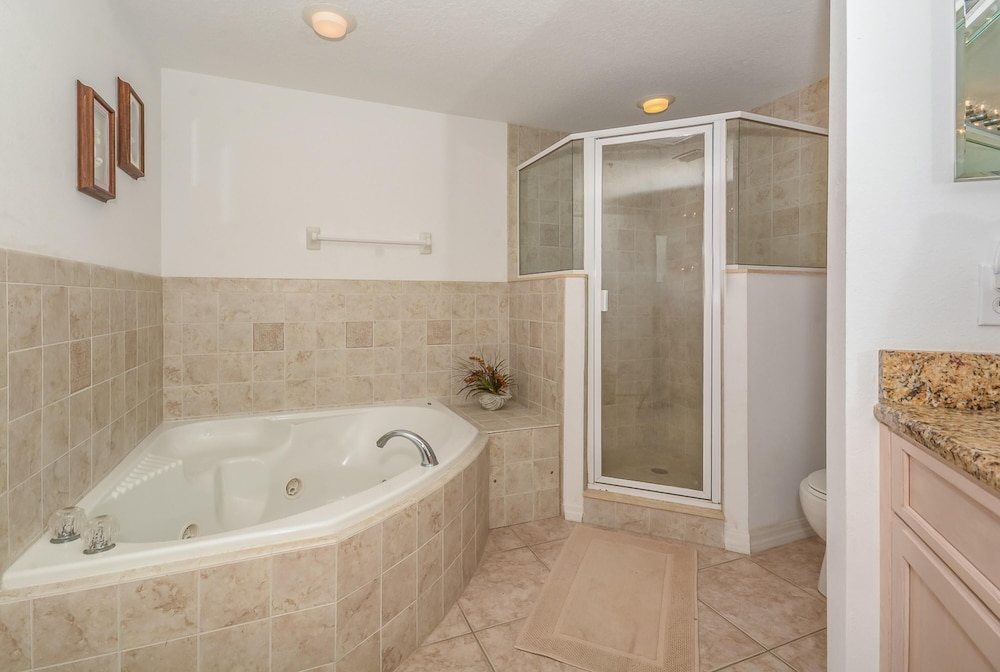 Beautiful 3 2 Interior Unit With Gorgeous Pond Views Ow15-306, Foto 58
