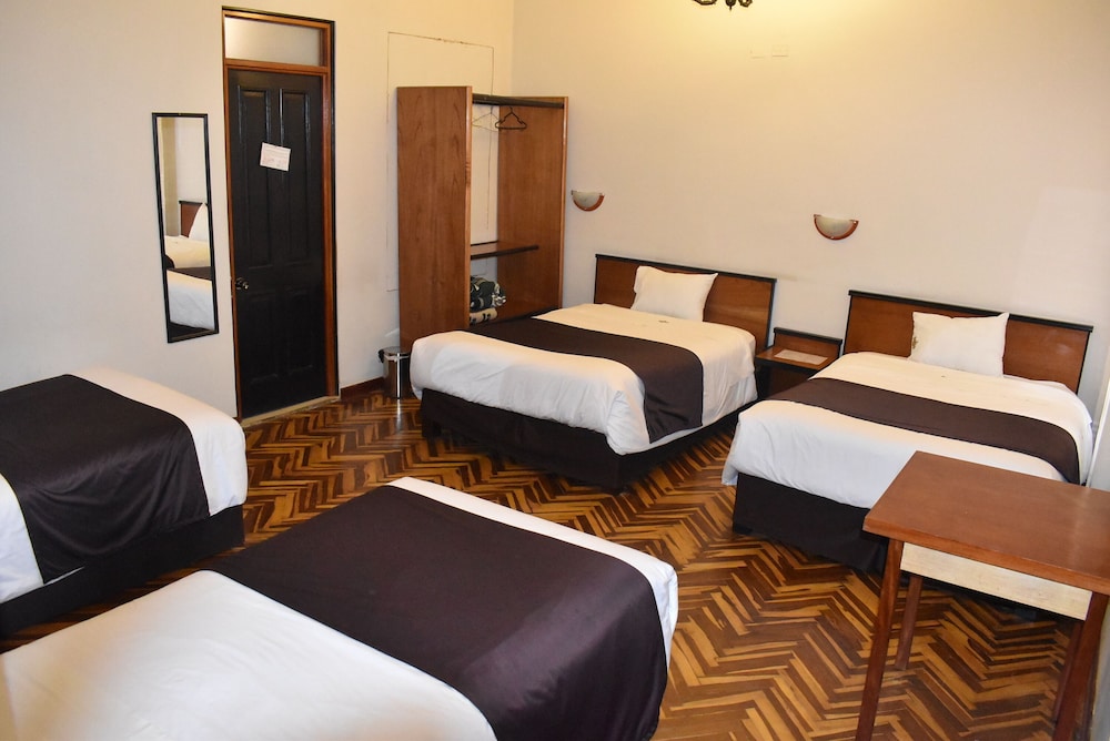 Standard Quadruple Room, Private Bathroom, Garden View photo 2