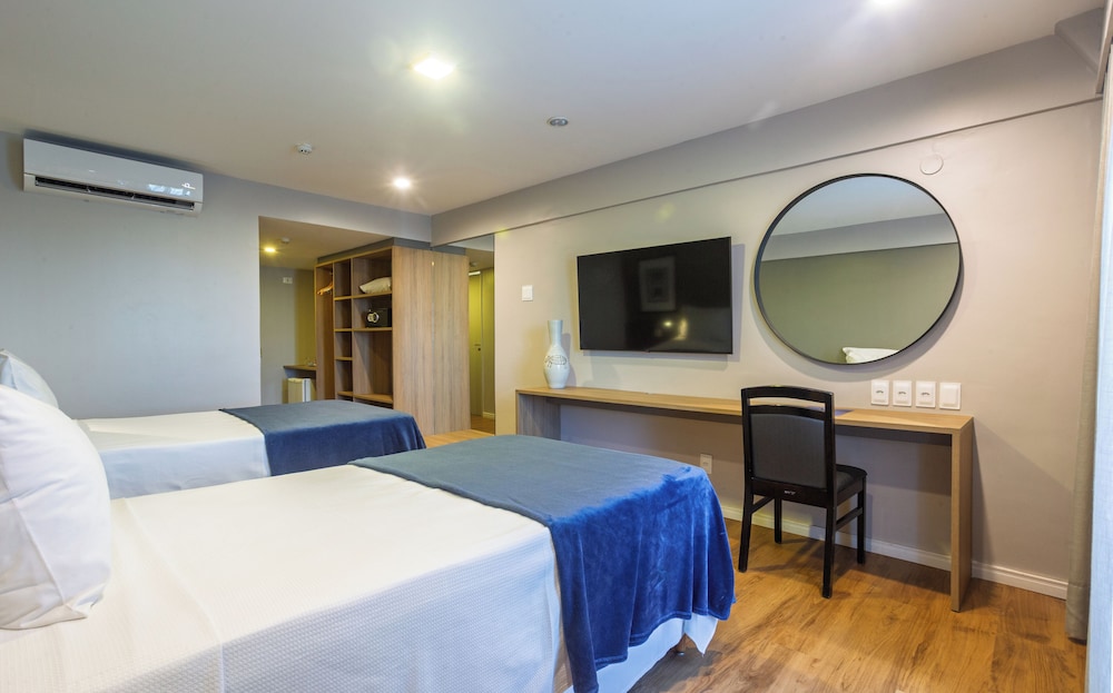 Luxury Twin Room - Photo 5