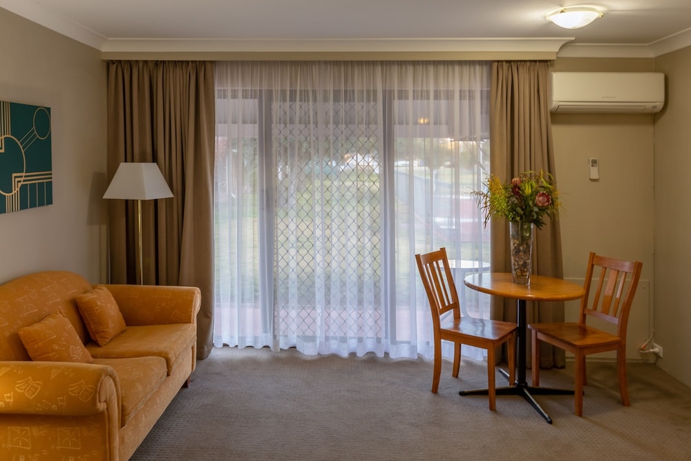 Executive King Spa photo 2