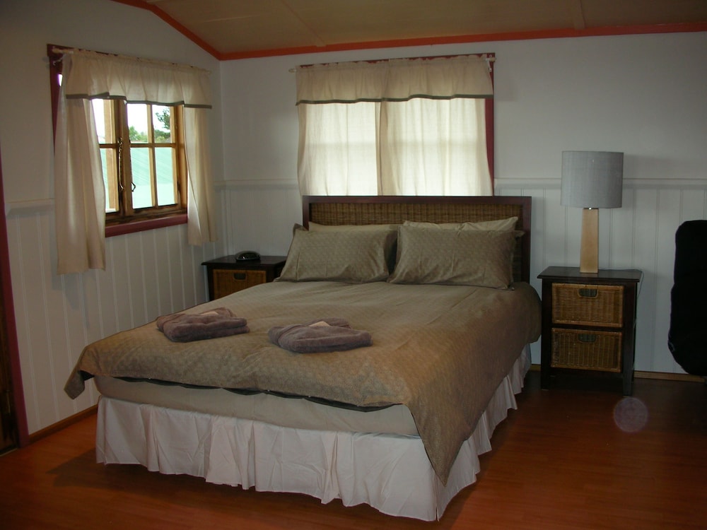 Comfort Studio Suite, 1 Queen Bed photo 2