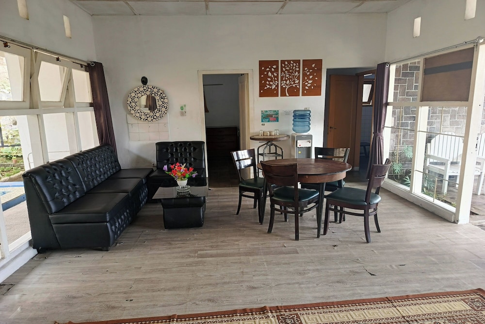 Standard Villa, 3 Bedrooms, Pool View photo 2