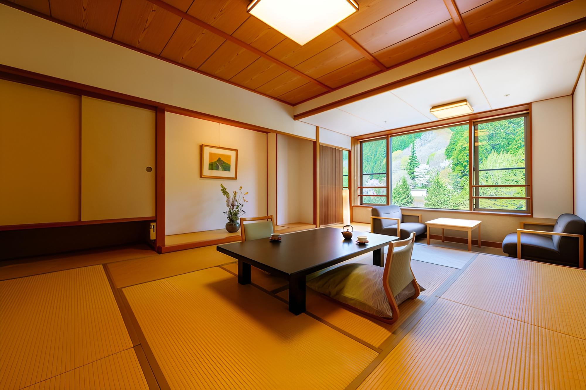 Standard Japanese room, Mountain view photo 1