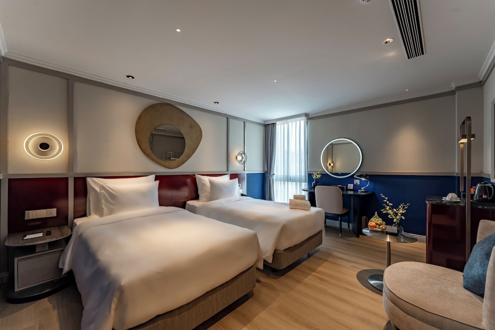 Executive Double or Twin Room with view