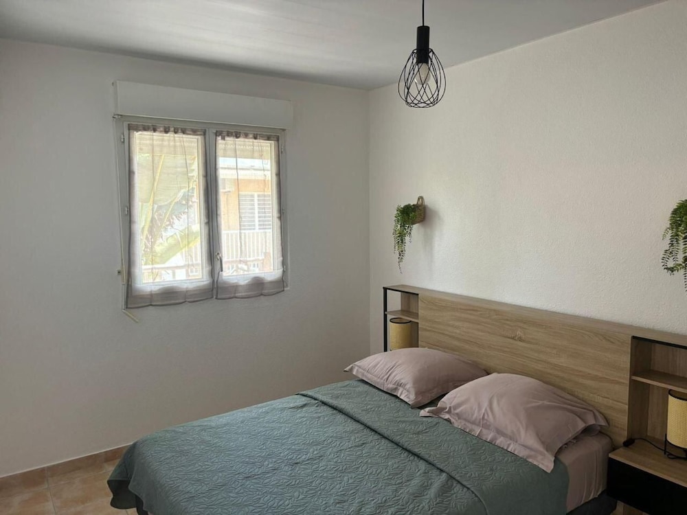 Apartment photo 1