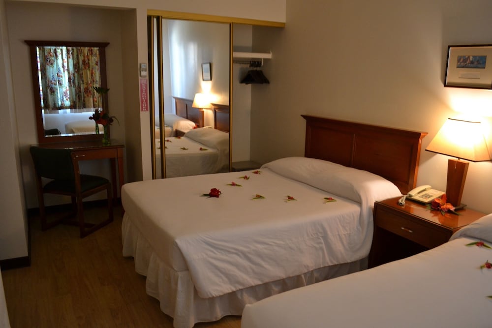 Suite, 1 Bedroom photo 3
