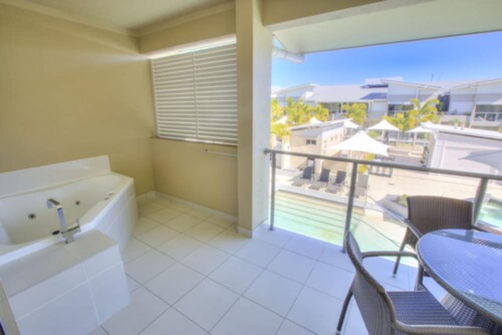Two Bedroom Pool View photo 2