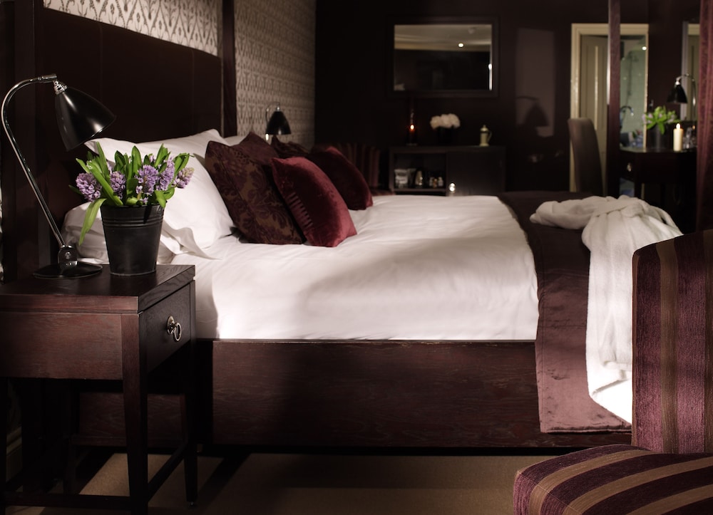 Double Room (Gatehouse ) photo 2