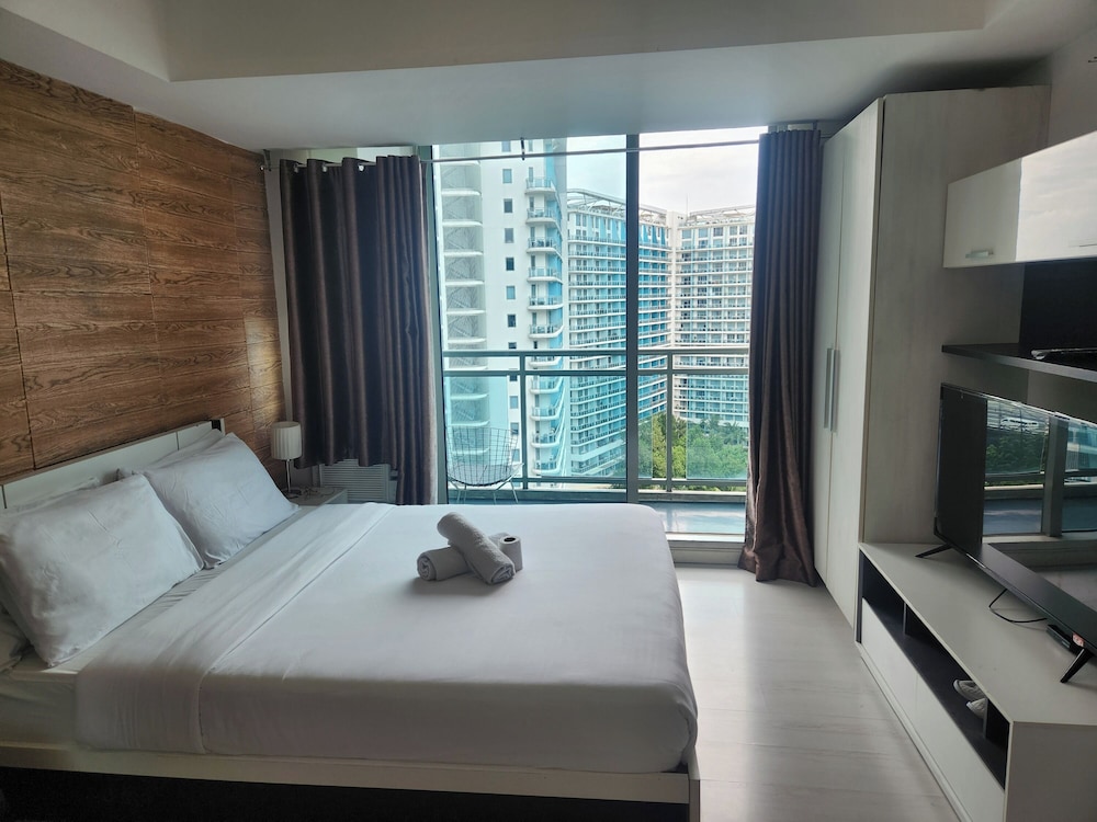 Apartment, 1 Bedroom, Beach View - Photo 1