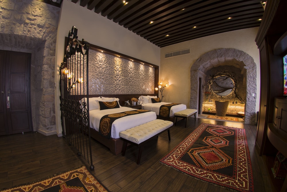 Luxury Room photo 3