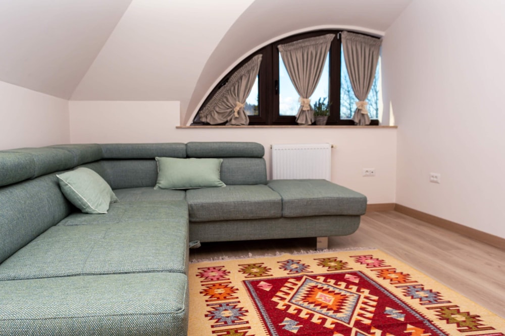 Family Apartment photo 1