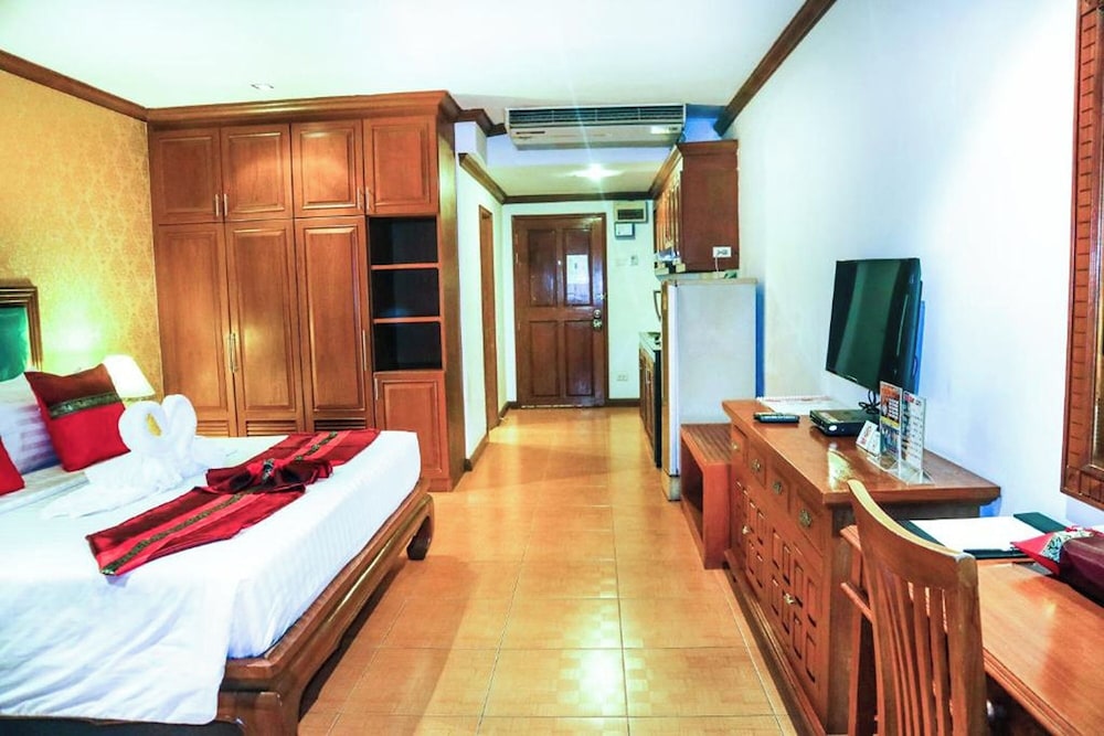 Deluxe Double Room photo 2