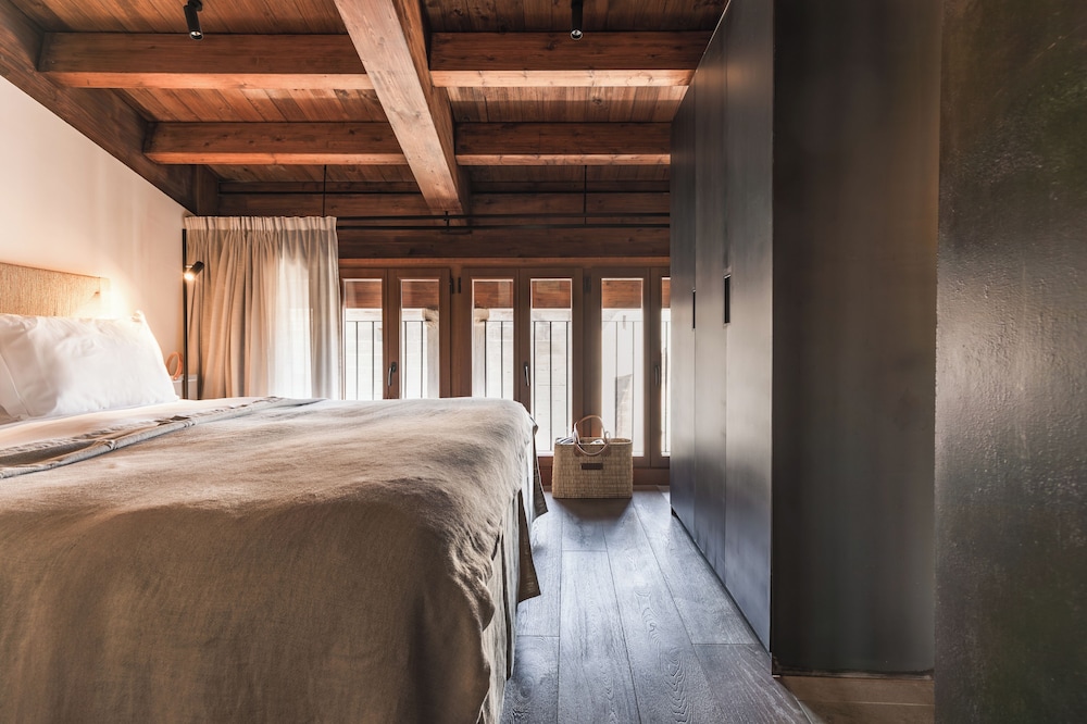 Superior Room (Attic)