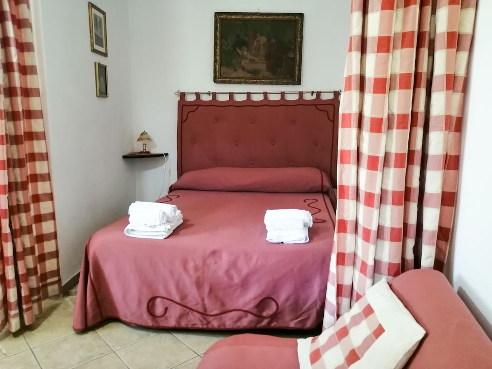 Studio, Garden View (Antica Botte del Vino) photo 1