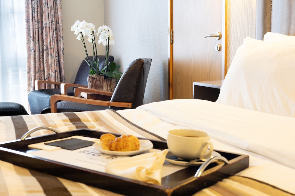 Deluxe Double Room - Photo 5