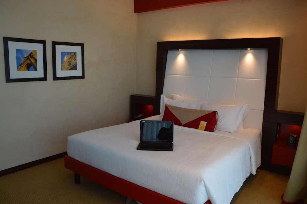Suite, 1 King Bed