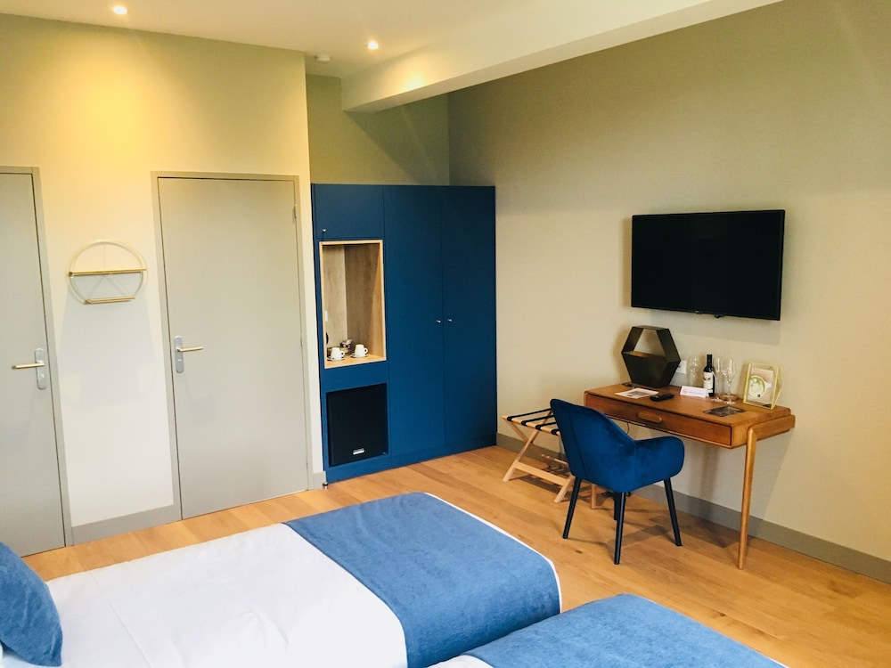 Comfort Double or Twin Room, Private Bathroom