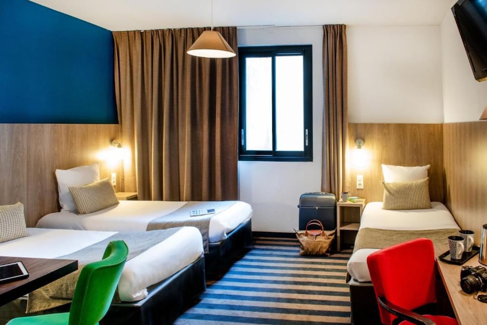 Standard Triple Room - Photo 5