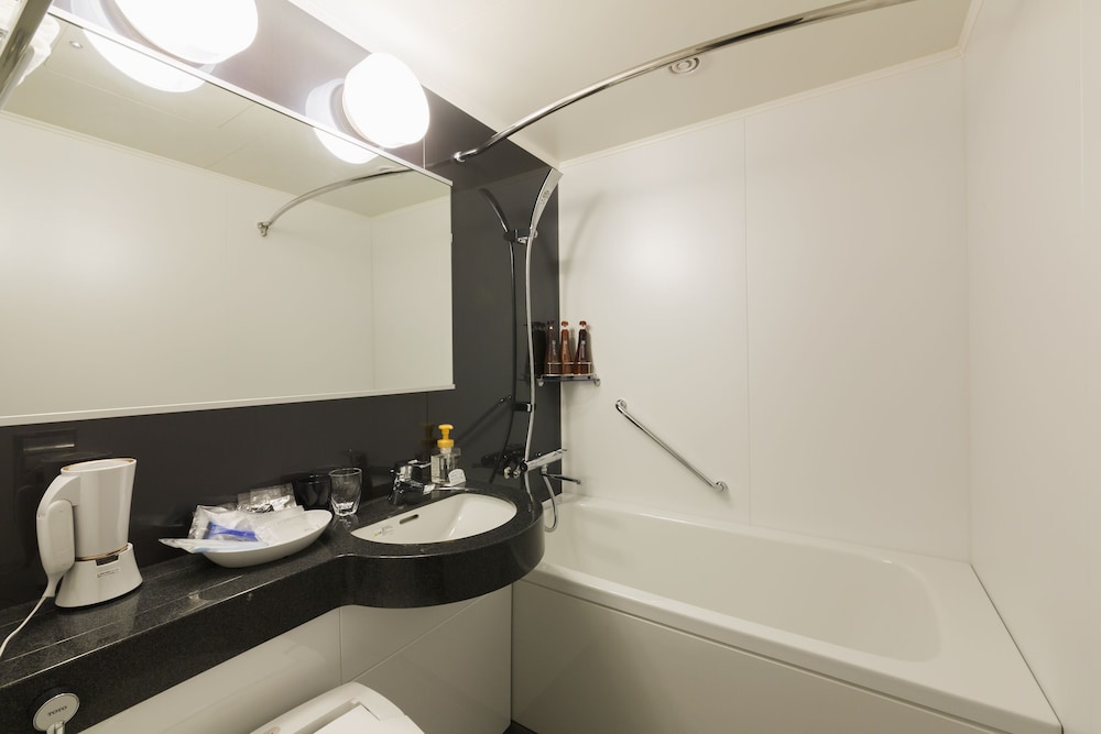 Twin Room, Non Smoking (Single Use)