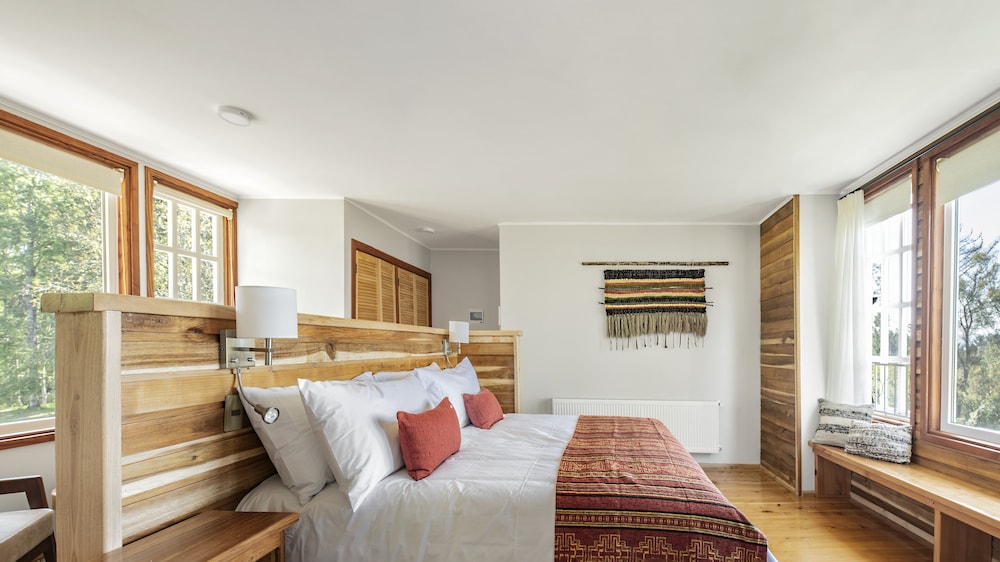 Junior Studio Suite