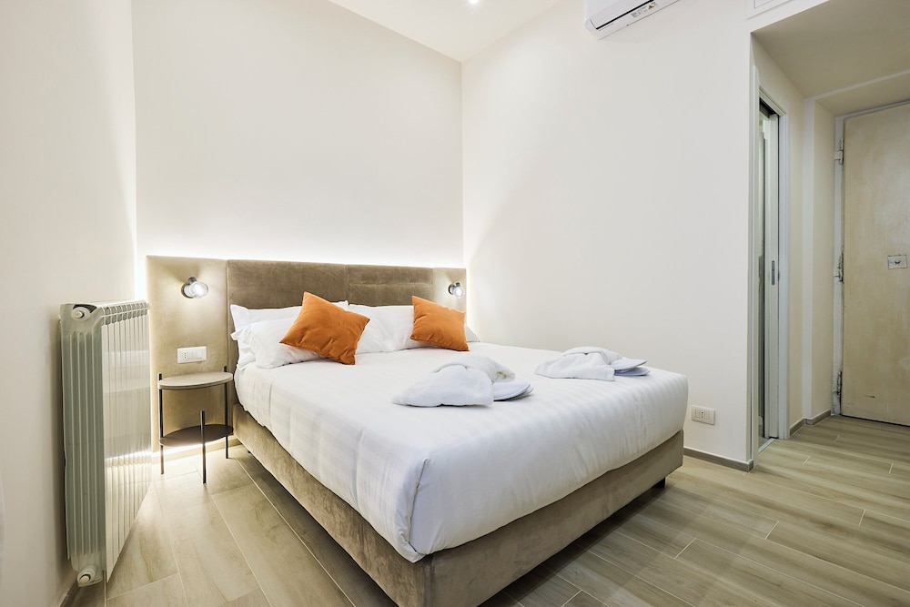 Deluxe Double Room, Non Smoking, City View