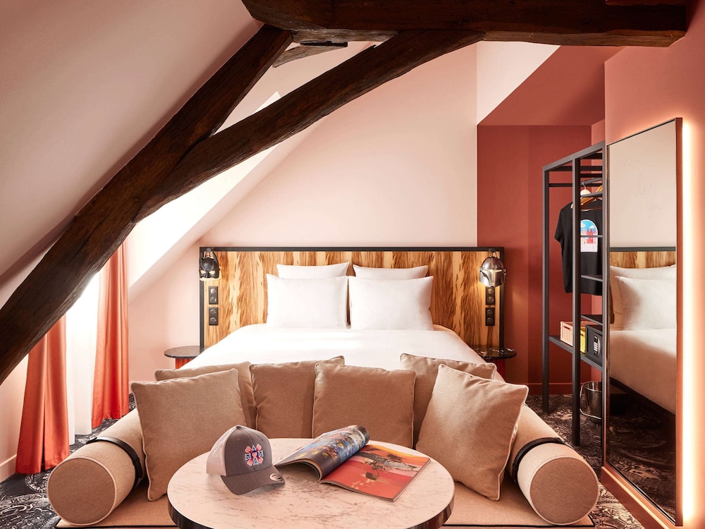Large Double Room - Mom - Photo 1