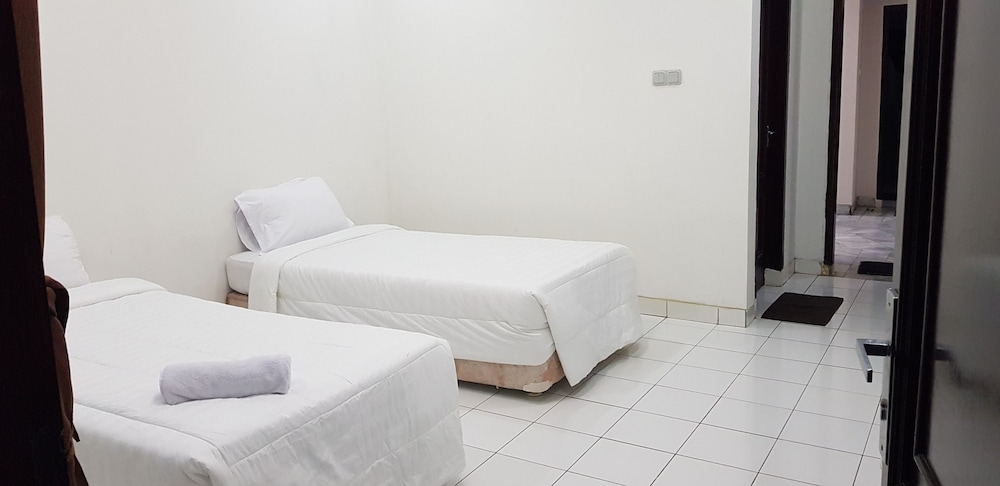 Business Double or Twin Room photo 3