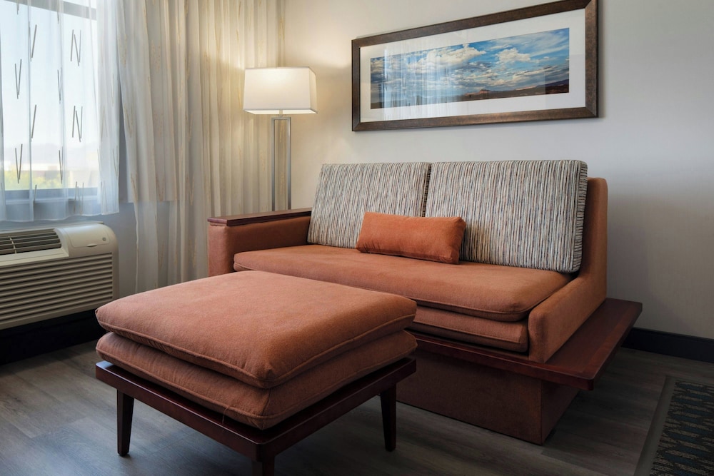 Junior Suite, Multiple Beds - Photo 4