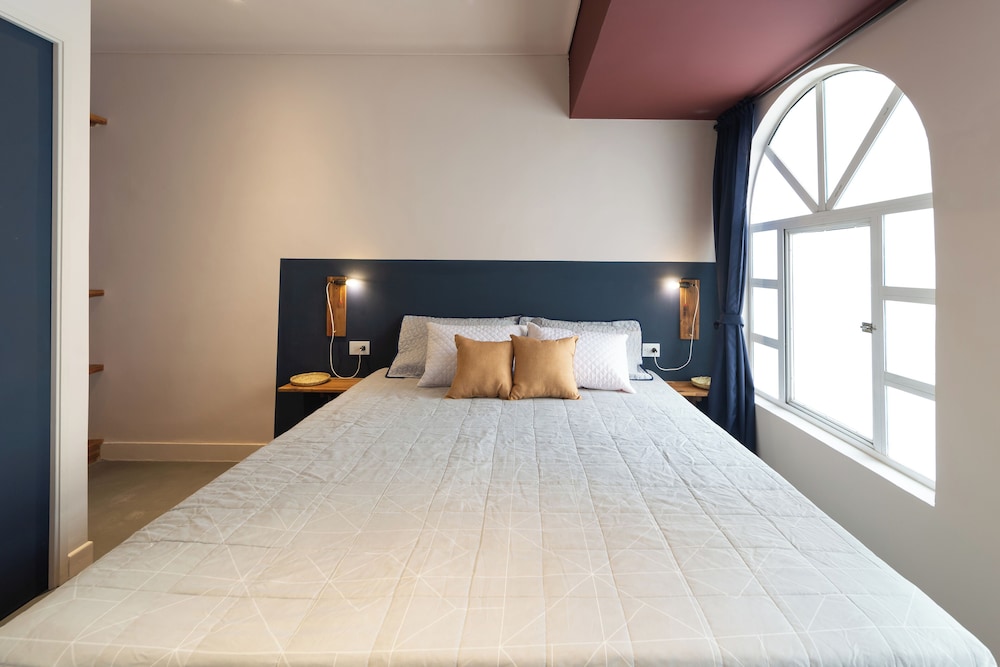 Standard Room, 1 Double Bed, Ensuite photo 2