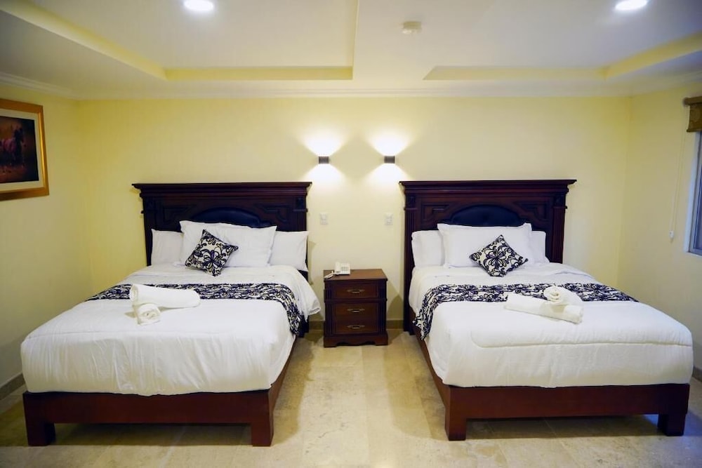 Standard Double Room, 2 Double Beds photo 1
