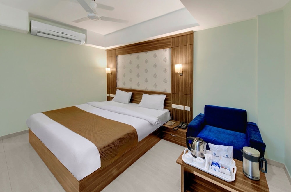 Deluxe Double Room - Photo 7