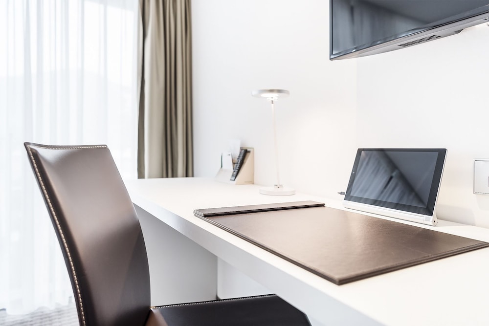 Premium Room, Balcony (2) photo 2