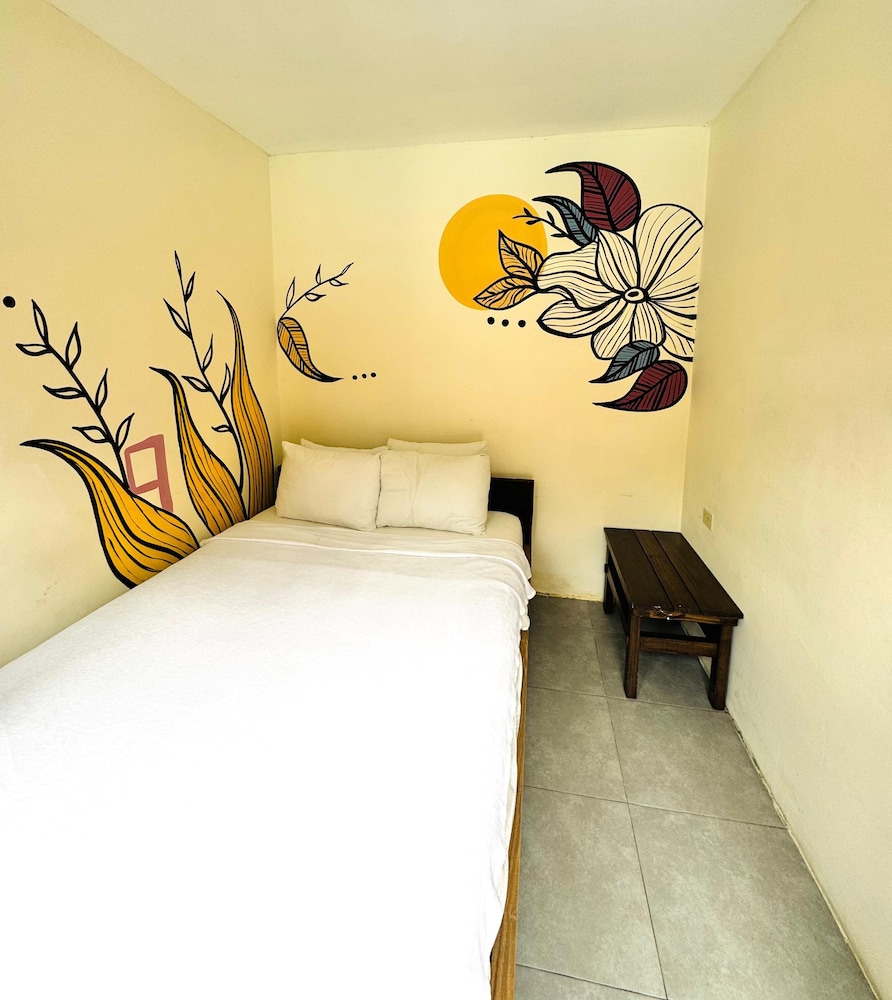 Basic Room photo 3