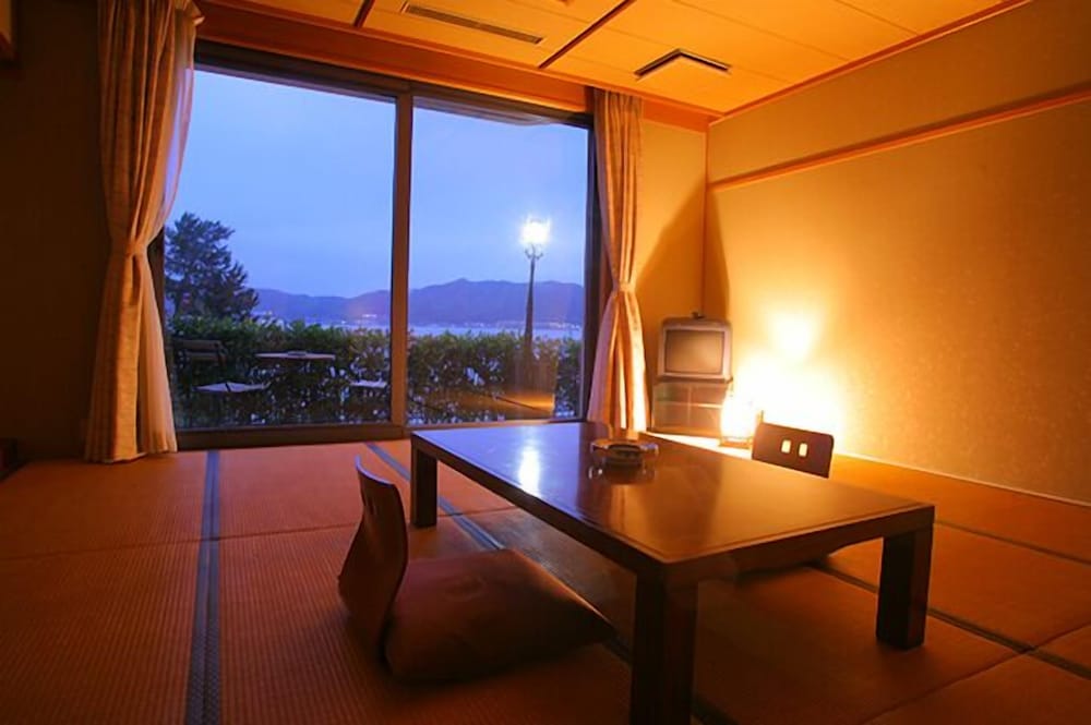 Japanese Style Room with Sea View