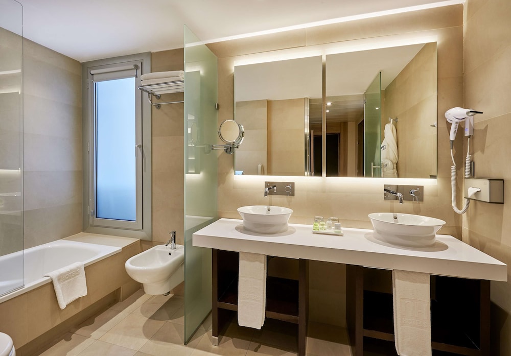 Junior Suite, Terrace (Extra Bed 3 adults) thumbnail 5