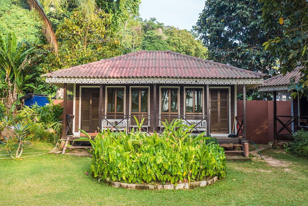 Deluxe Chalet, 2 Twin Beds, Non Smoking, Garden View