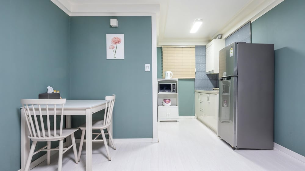 Basic Room, 1 Bedroom (room 102) photo 3