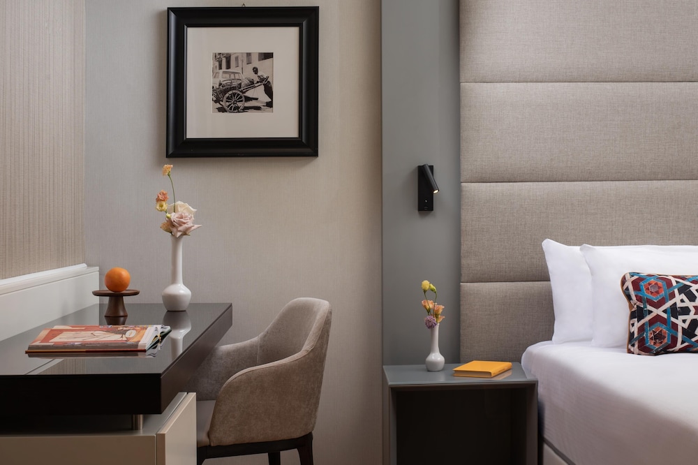 Premium Room, Balcony (Extra Large) - Photo 7