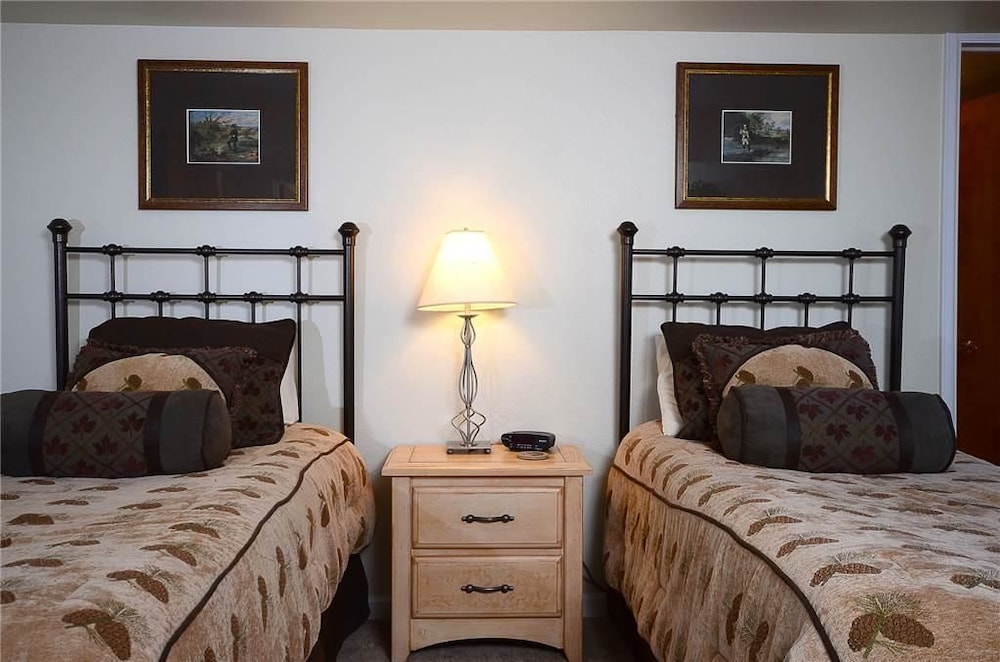 Condo, Multiple Beds, Valley View (Scandinavian Lodge and SL301) photo 2