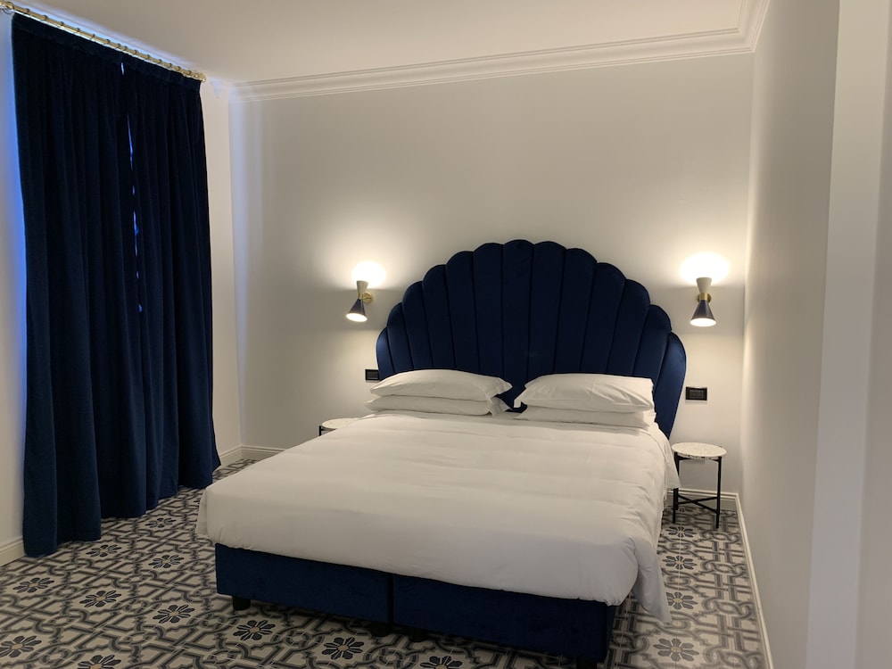 Design Double Room (Back To Liberty)