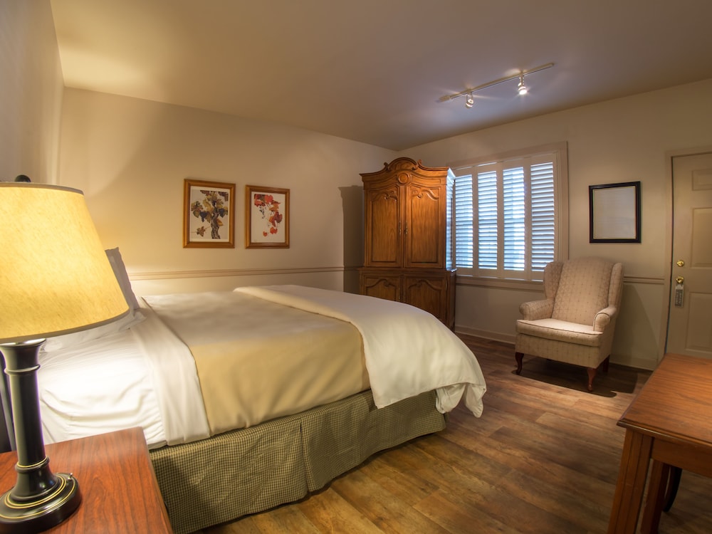 Accessible King Room