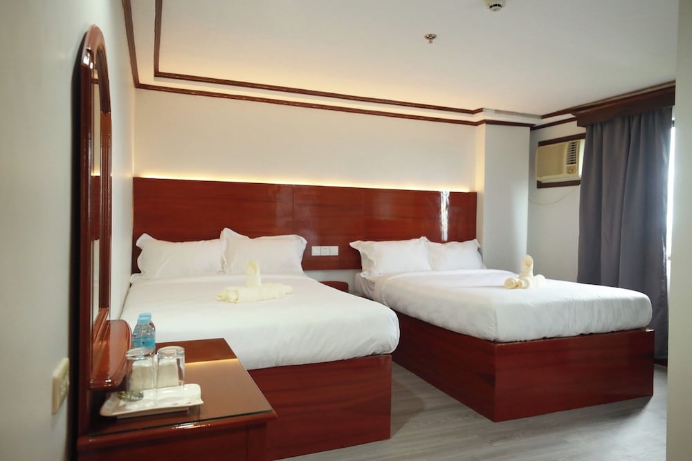 Room, Sea View