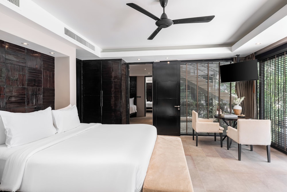 Family Suite, 2 Bedrooms, Pool Access - Photo 4