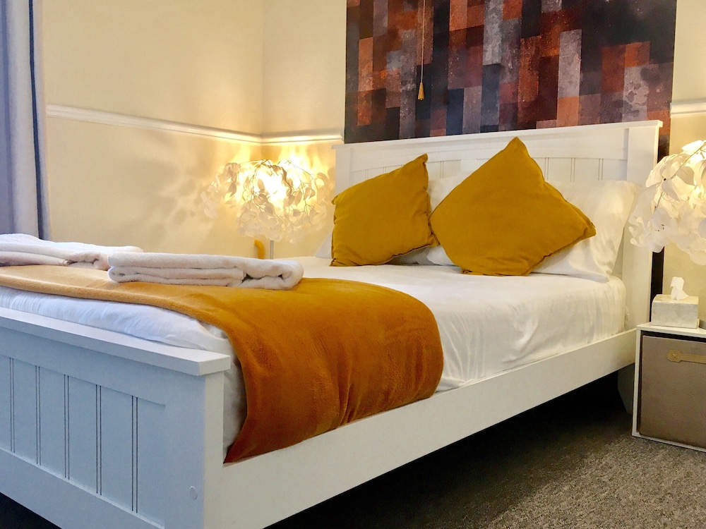 Standard Double Room, Partial Sea View (Room 15) photo 3