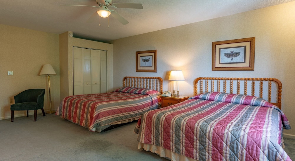 Two Queen Suite Balcony